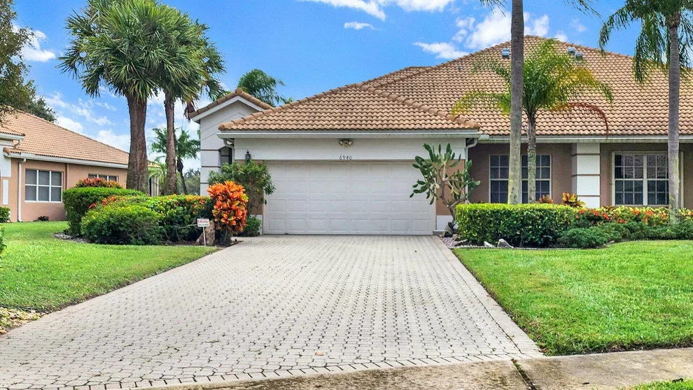 Unit for sale at 6940 Cairnwell Drive, Boynton Beach, FL 33472
