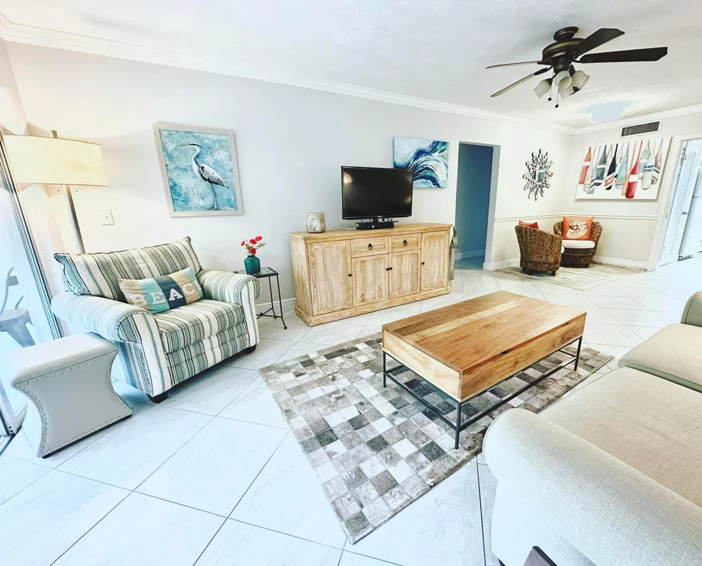 Unit for sale at 6 Garden Street, Tequesta, FL 33469