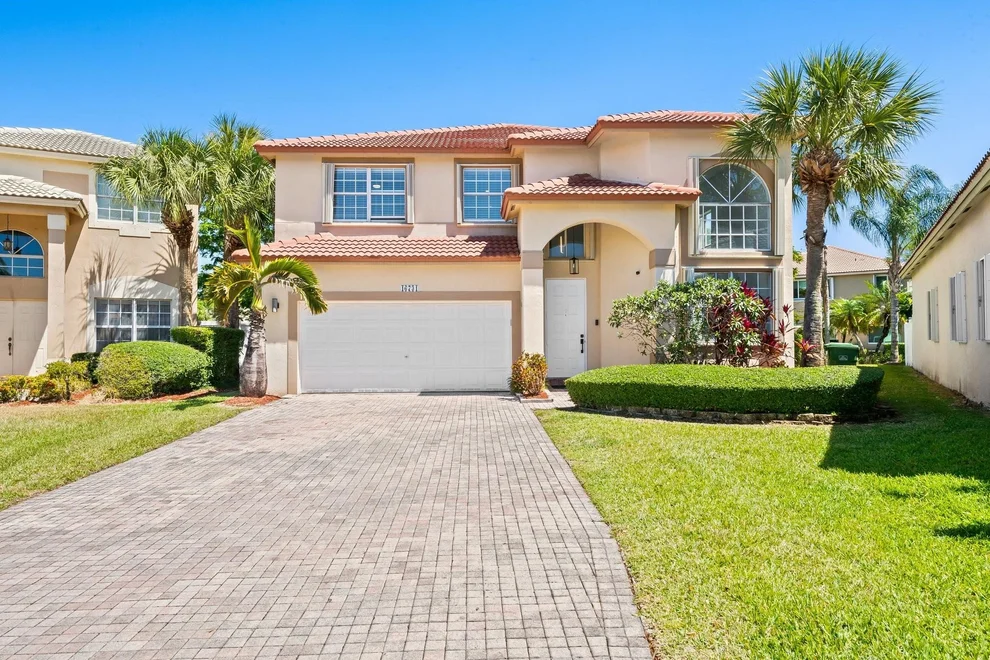 Unit for sale at 16731 NW 13th Street, Pembroke Pines, FL 33028