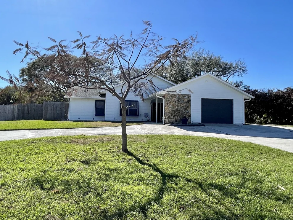 Unit for sale at 311 Anchor Way, Fort Pierce, FL 34946