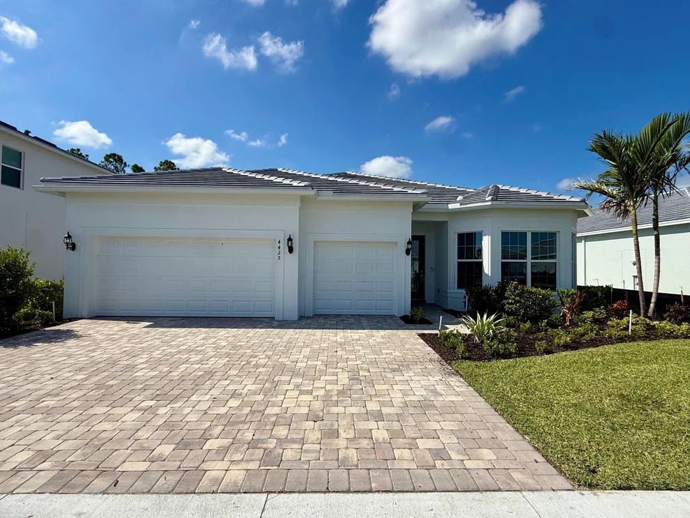 Unit for sale at 4425 SW Cornerstone Way, Stuart, FL 34997
