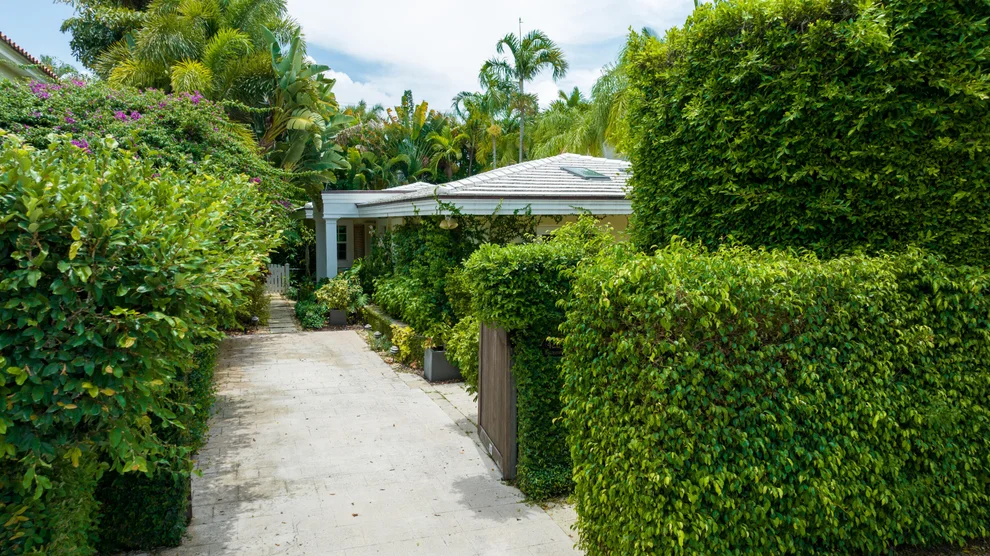 Unit for sale at 422 Australian Avenue, Palm Beach, FL 33480