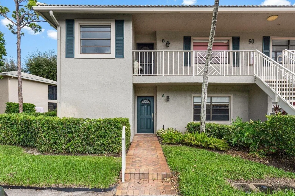 Unit for sale at 50 Stratford Lane W, Boynton Beach, FL 33436