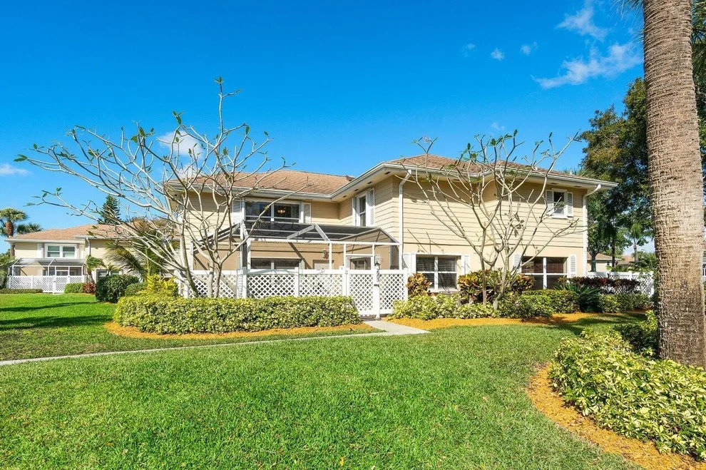 Unit for sale at 2903 Foxboro Court, Boynton Beach, FL 33436