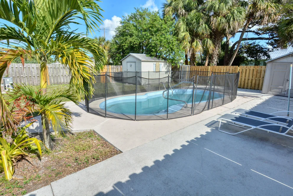 Unit for sale at 411 SE Fini Drive, Stuart, FL 34996