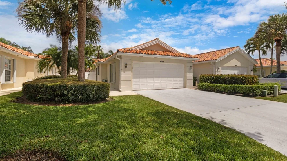 Unit for sale at 1623 SW Pineland Way, Palm City, FL 34990