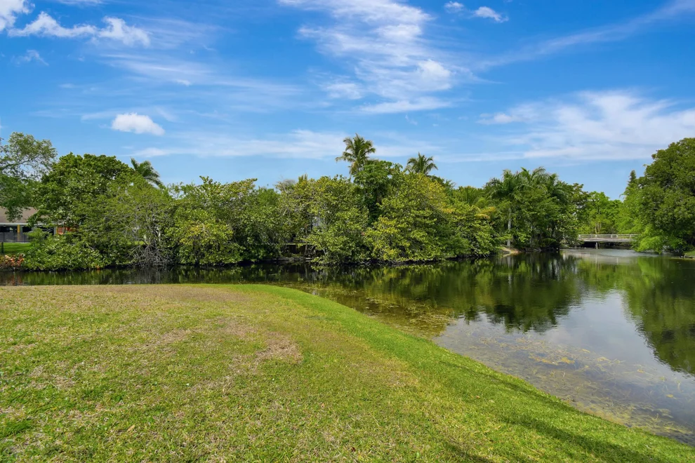 Unit for sale at 751 SW 87th Terrace, Plantation, FL 33324