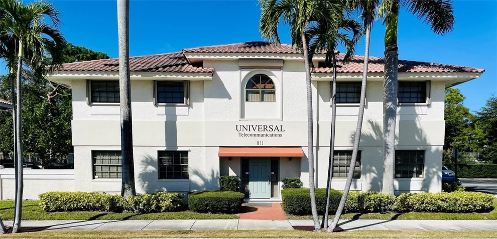 Unit for sale at 811 E Hillsboro Boulevard, Deerfield Beach, FL 33441