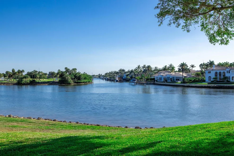 Unit for sale at 374 Golfview Road, North Palm Beach, FL 33408