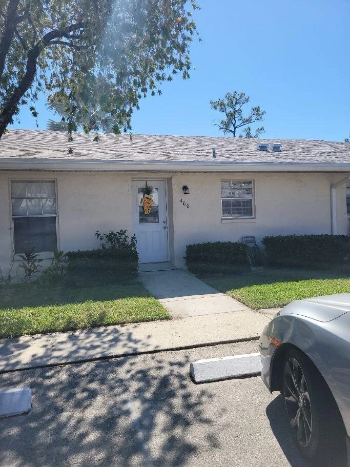 Unit for sale at 466 Holyoke Lane, Lake Worth, FL 33467