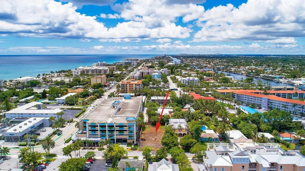Unit for sale at 1956 NE 2nd Street, Deerfield Beach, FL 33441