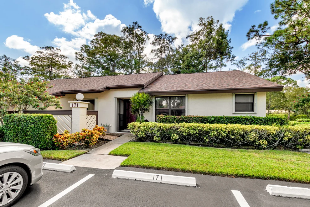 Unit for sale at 171 Sarita Court, Royal Palm Beach, FL 33411