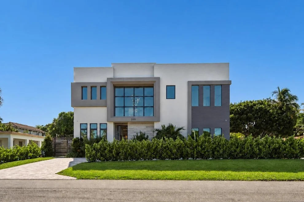 Unit for sale at 399 NE Spanish Court, Boca Raton, FL 33432
