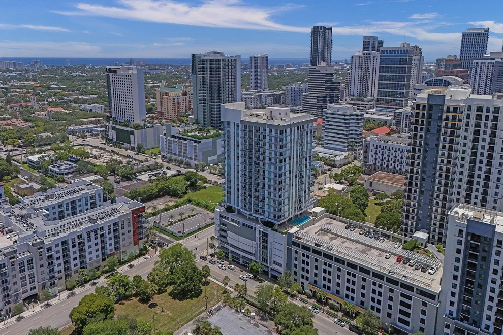 Unit for sale at 315 NE 3rd Avenue, Fort Lauderdale, FL 33301