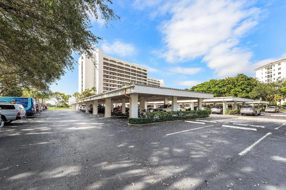 Unit for sale at 356 Golfview Road, North Palm Beach, FL 33408