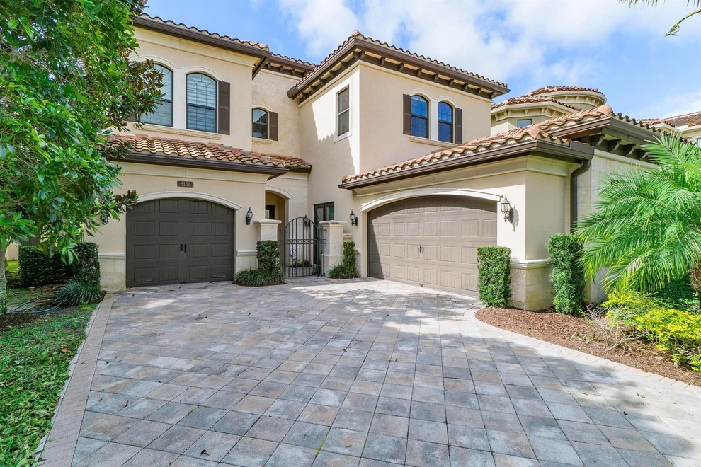 Unit for sale at 8151 Lost Creek Lane, Delray Beach, FL 33446