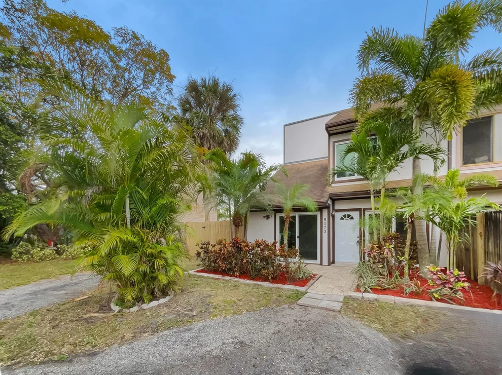 Unit for sale at 9173 Green Meadows Way, Palm Beach Gardens, FL 33418