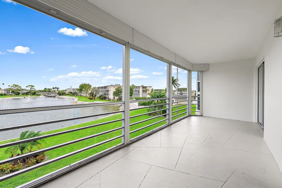 Unit for sale at 2728 N Garden 310 Drive N, Lake Worth, FL 33461