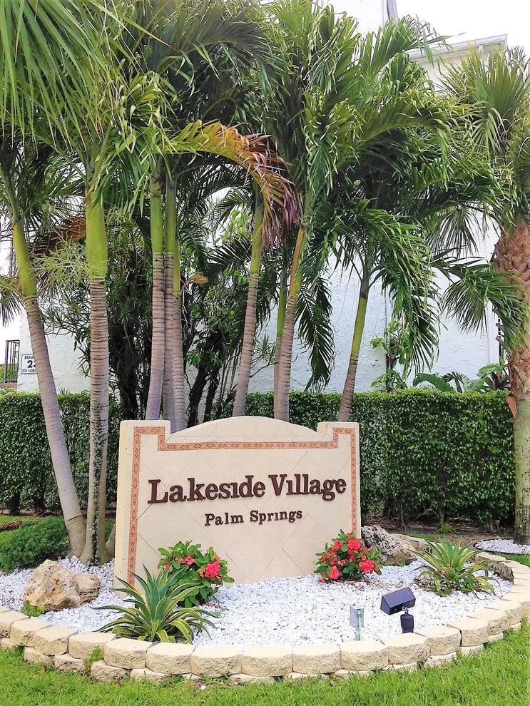 Unit for sale at 715 Lori Drive, Palm Springs, FL 33461