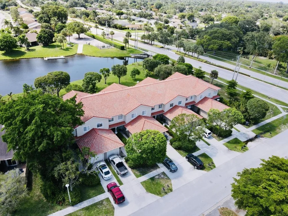 Unit for sale at 12760 Westhampton Circle, Wellington, FL 33414