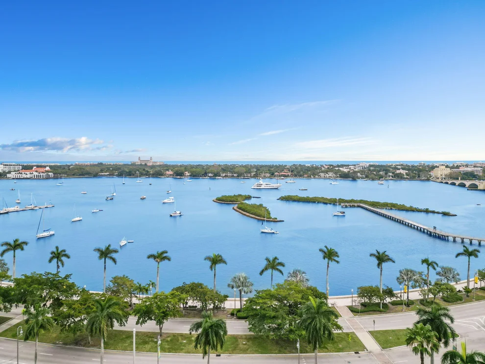 Unit for sale at 525 S Flagler Drive, West Palm Beach, FL 33401