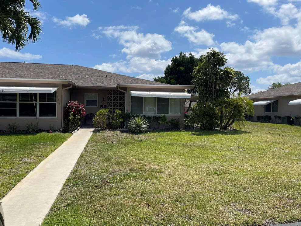 Unit for sale at 1347 NE High Point Way Way NE, Delray Beach, FL 33445