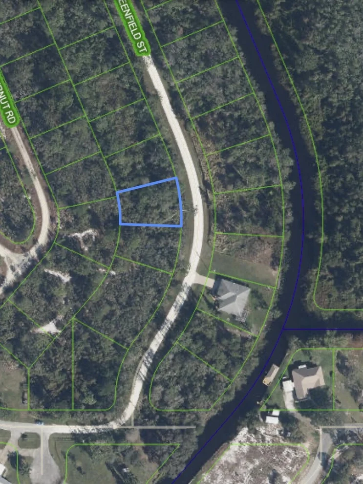 Unit for sale at 1108 Greenfield Street, Lake Placid, FL 33852
