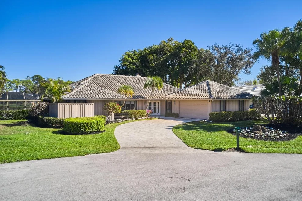 Unit for sale at 14 Marlwood Lane, Palm Beach Gardens, FL 33418