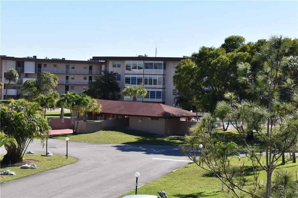 Unit for sale at 3061 NW 47th Terrace, Lauderdale Lakes, FL 33313