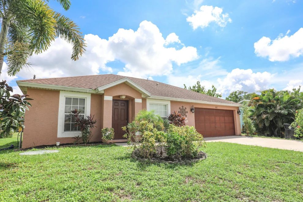 Unit for sale at 611 SW Addie Street, Port St Lucie, FL 34983