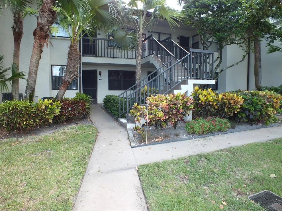 Unit for sale at 7610 Tahiti Lane, Lake Worth, FL 33467