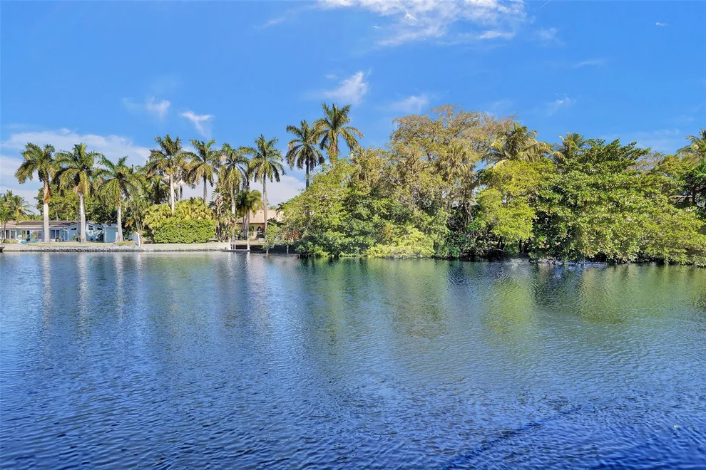 Unit for sale at 1785 N Andrews Square, Fort Lauderdale, FL 33311