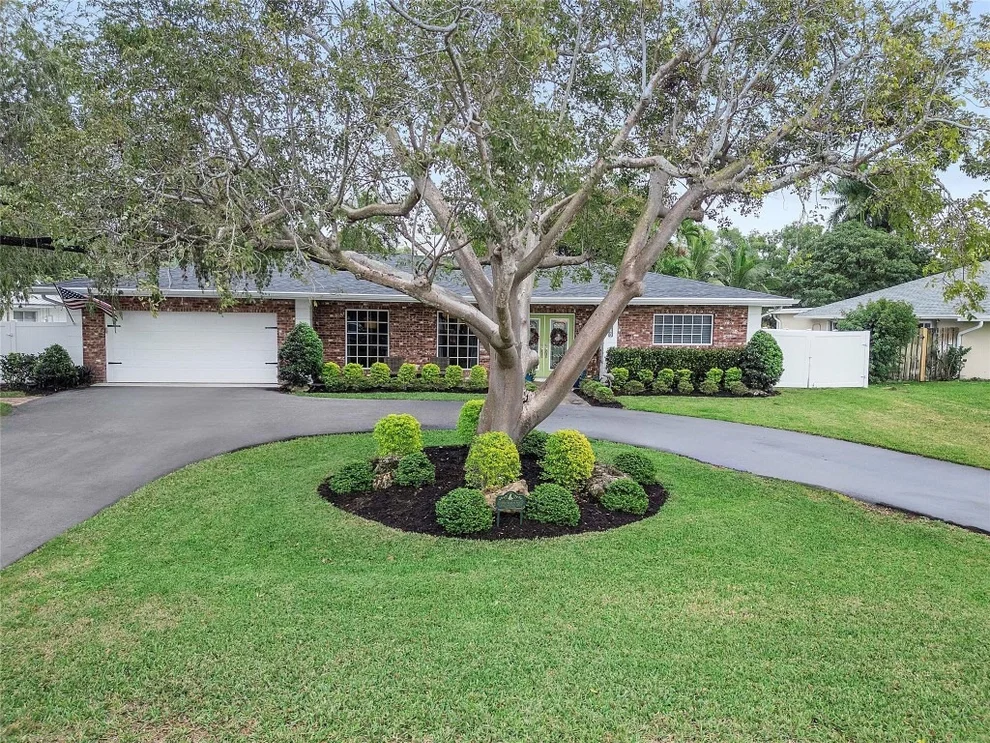 Unit for sale at 1140 E Tropical Way, Plantation, FL 33317