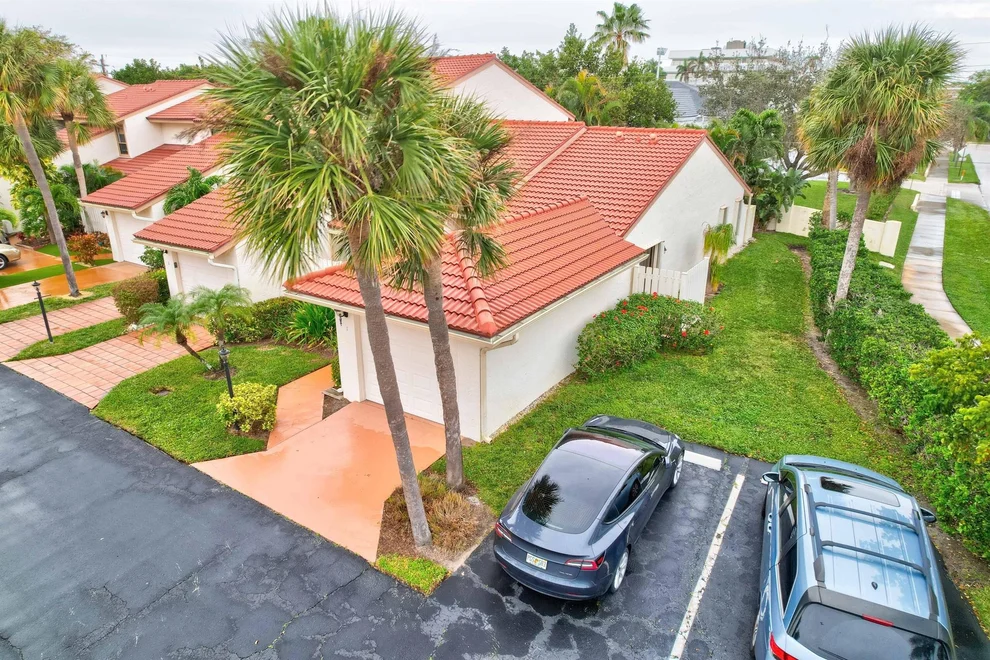 Unit for sale at 130 Palm Avenue, Jupiter, FL 33477