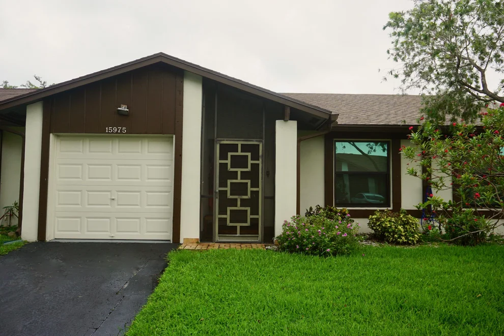 Unit for sale at 15975 Forsythia Circle, Delray Beach, FL 33484