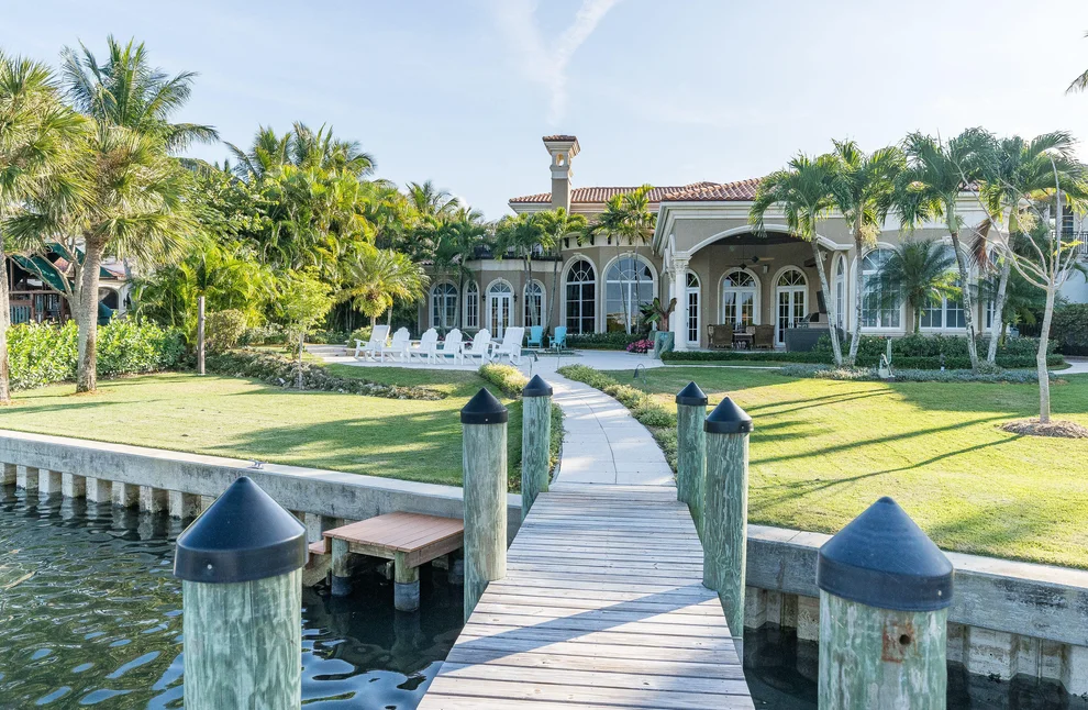Unit for sale at 317 Old Jupiter Beach Road, Jupiter, FL 33477