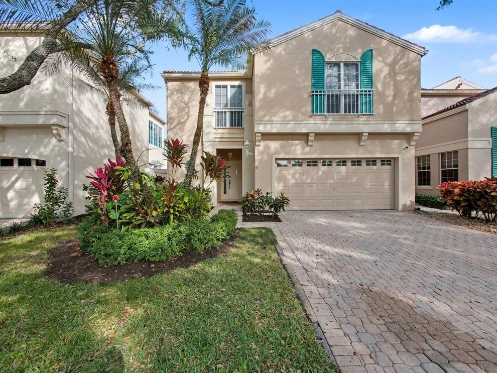 Unit for sale at 81 Via Verona, Palm Beach Gardens, FL 33418