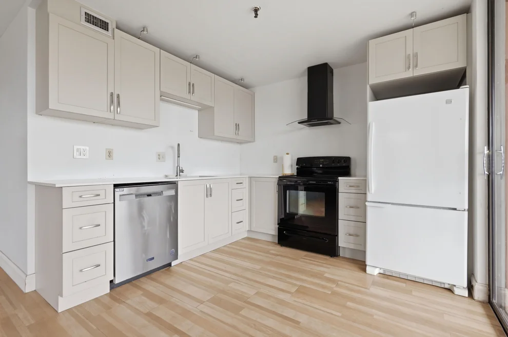 Unit for sale at 661 NE 195th Street, Miami, FL 33179