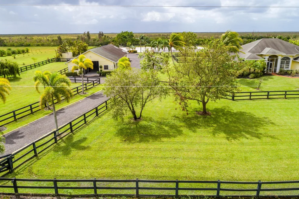 Unit for sale at 15260 46th Lane S, Wellington, FL 33414