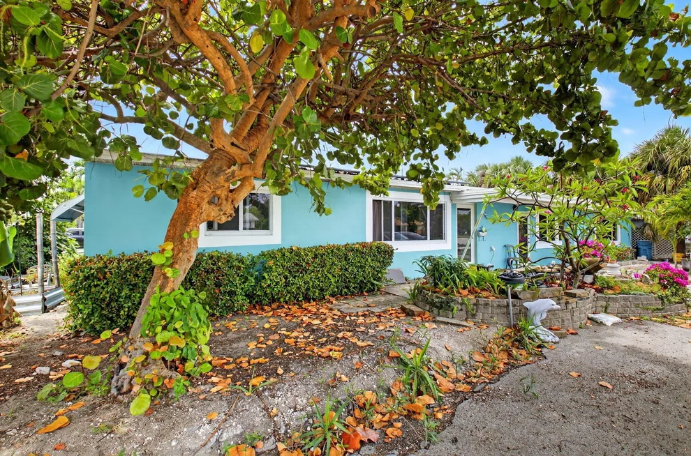 Unit for sale at 1115 S Seacrest Boulevard, Boynton Beach, FL 33435