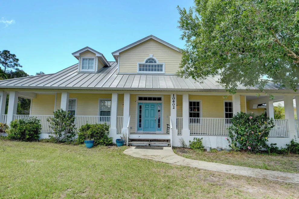 Unit for sale at 10602 Pine Needle Drive, Fort Pierce, FL 34945