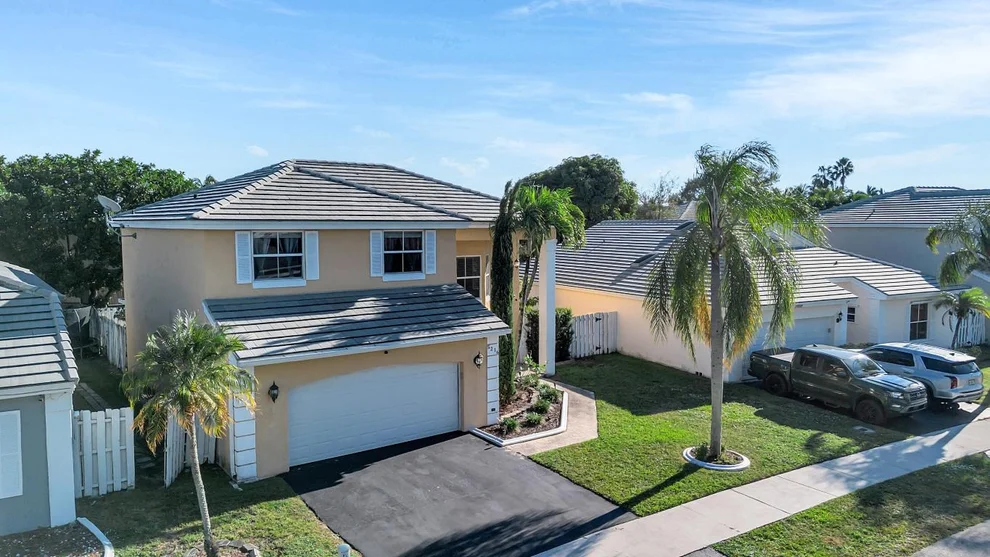 Unit for sale at 5216 NW 55th Street, Coconut Creek, FL 33073