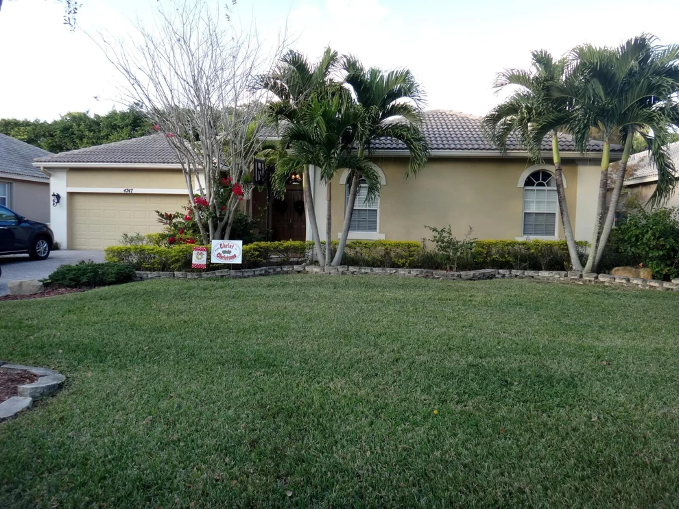 Unit for sale at 4747 NW 72nd Place, Coconut Creek, FL 33073