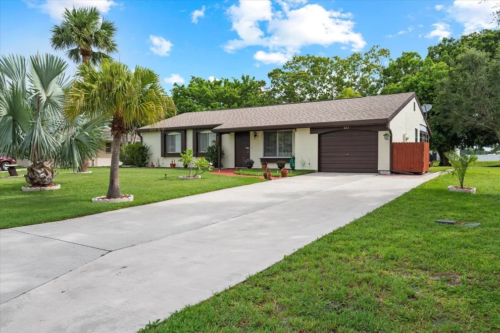 Unit for sale at 643 SW Belmont Circle, Port St Lucie, FL 34953