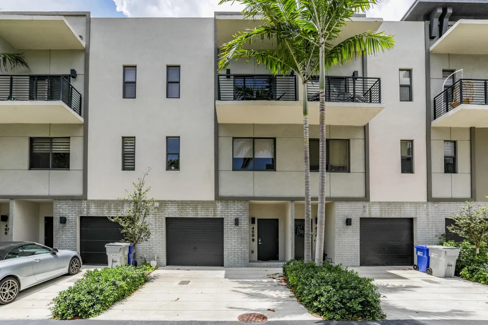 Unit for sale at 458 SE 1 Circle, Pompano Beach, FL 33060