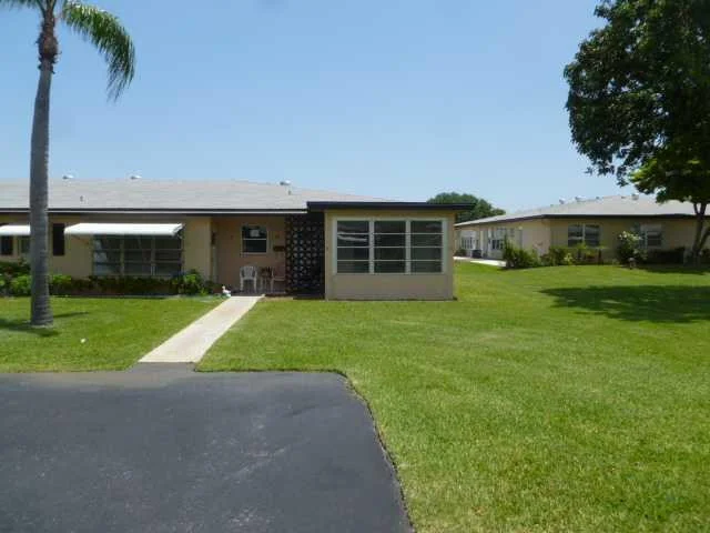 Unit for sale at 890 N High Point Boulevard, Delray Beach, FL 33445