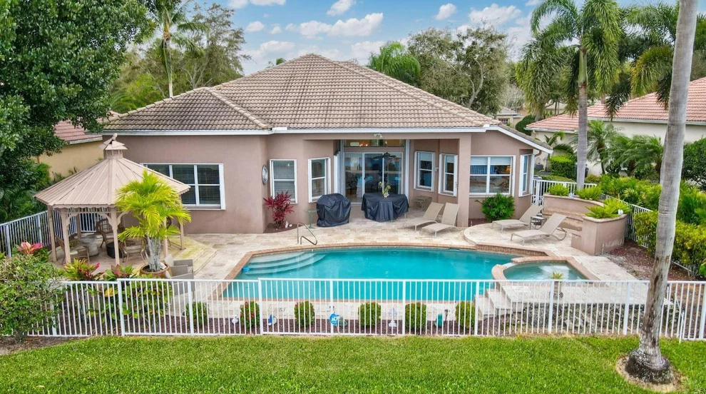 Unit for sale at 6696 Via Como, Lake Worth, FL 33467