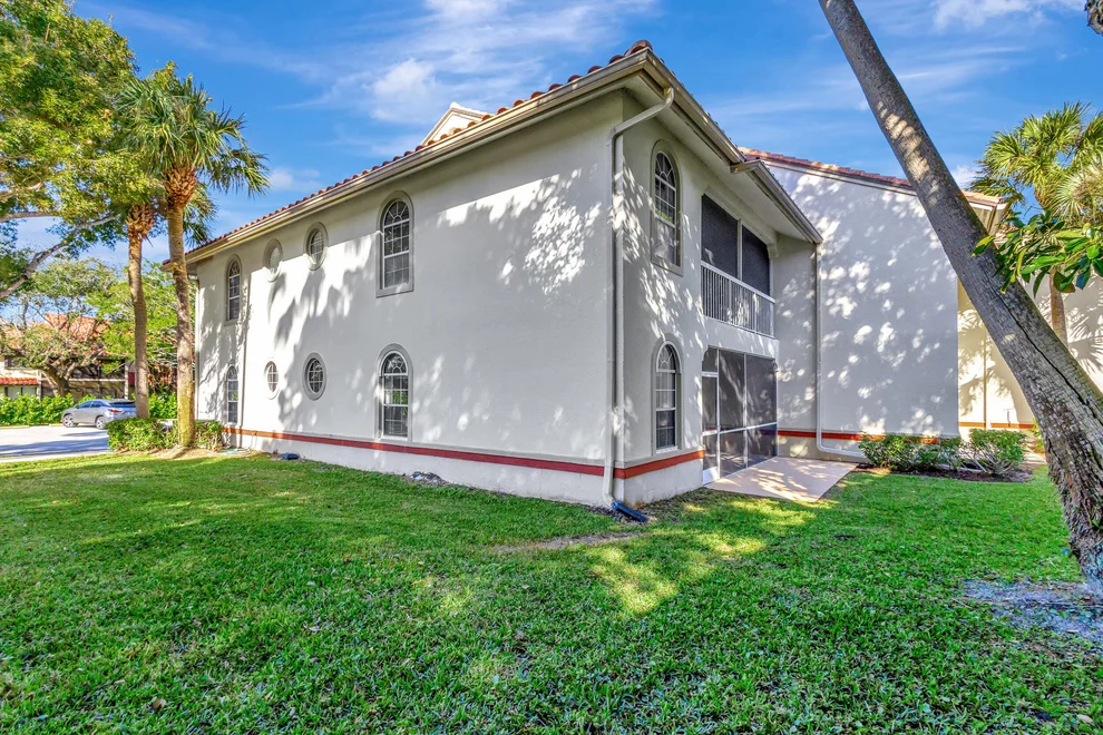 Unit for sale at 137 Cypress Point Drive, Palm Beach Gardens, FL 33418