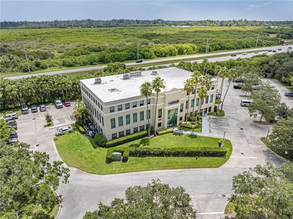 Unit for sale at 3755 7th Terrace, Vero Beach, FL 32960