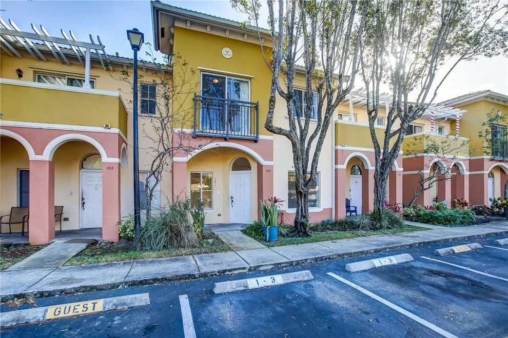Unit for sale at 103 S Santa Catalina Circle, North Lauderdale, FL 33068
